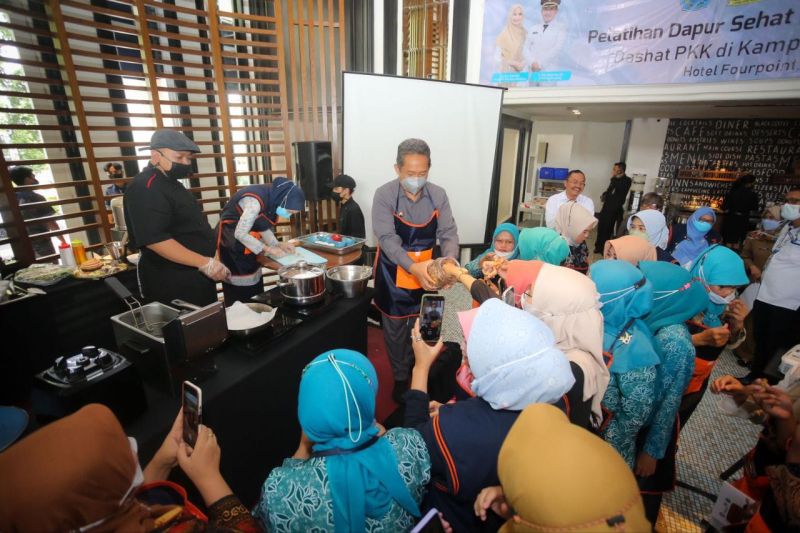Pemkot Bandung dan beberapa chef gelar dapur cegah stunting