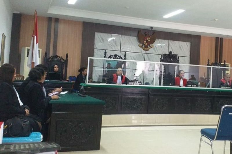 Majelis Hakim Vonis Kadis PUPR Kota Kupang 3,5 Tahun Penjara - ANTARA ...