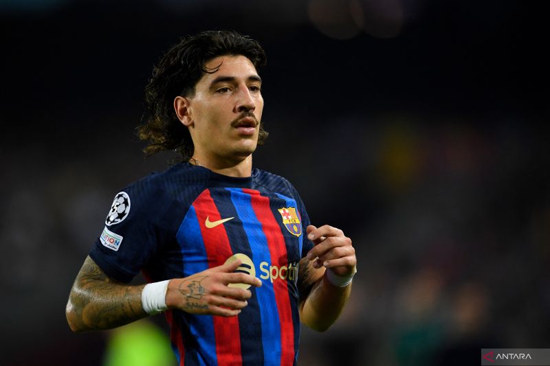 Barcelona tawarkan Hector Bellerin ke AS Roma pada bursa transfer mendatang