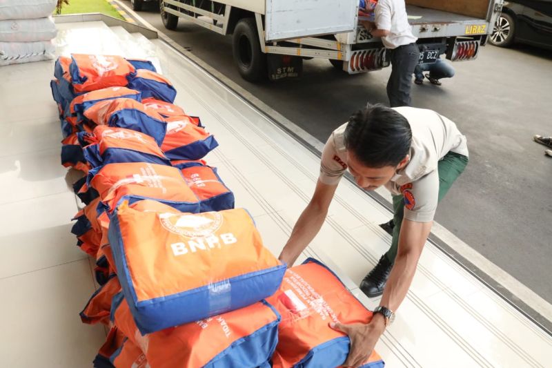 BNPB distribusikan logistik ke lokasi gempa Cianjur