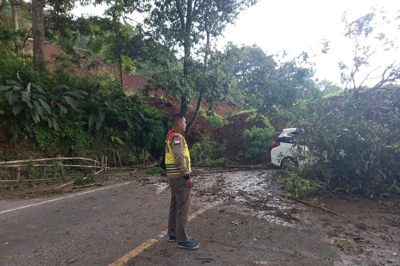 Kementerian PUPR mobilisasi personel dan peralatan untuk tangani pascagempa Cianjur