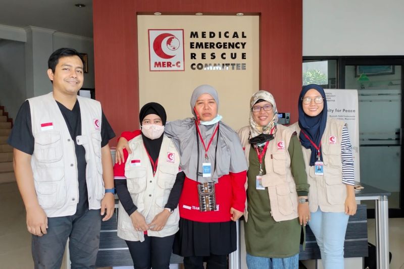Tim bedah dan medis MER-C bantu korban gempa Cianjur