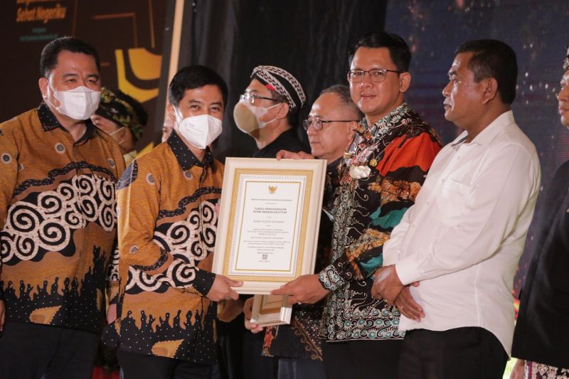 Pemkab Sleman meraih penghargaan terbaik STBM Berkelanjutan