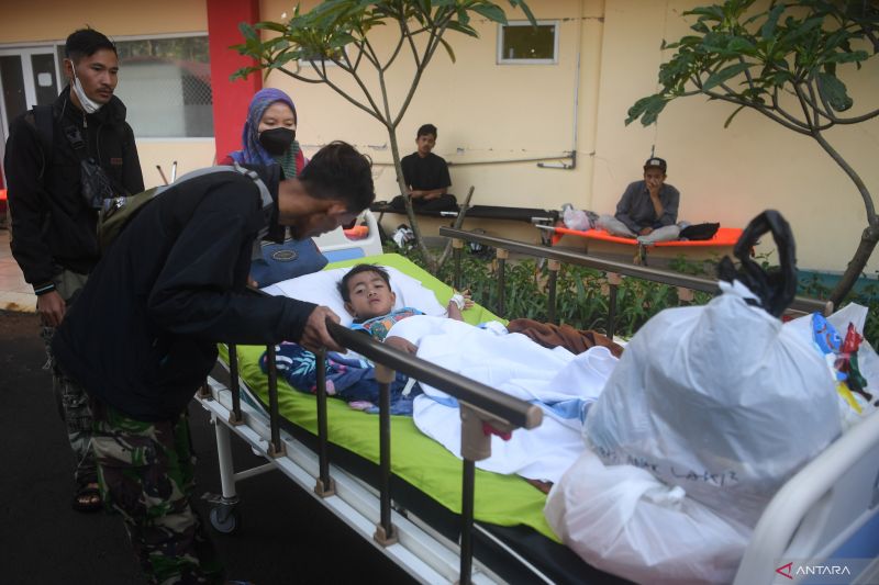 MUI mengajak masyarakat perkuat solidaritas bantu korban gempa Cianjur