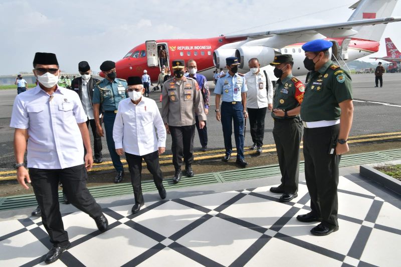 Hadiri Milad Ke-18 Ponpes Al Jauhari Wapres Ma'ruf Amin bertolak ke Garut