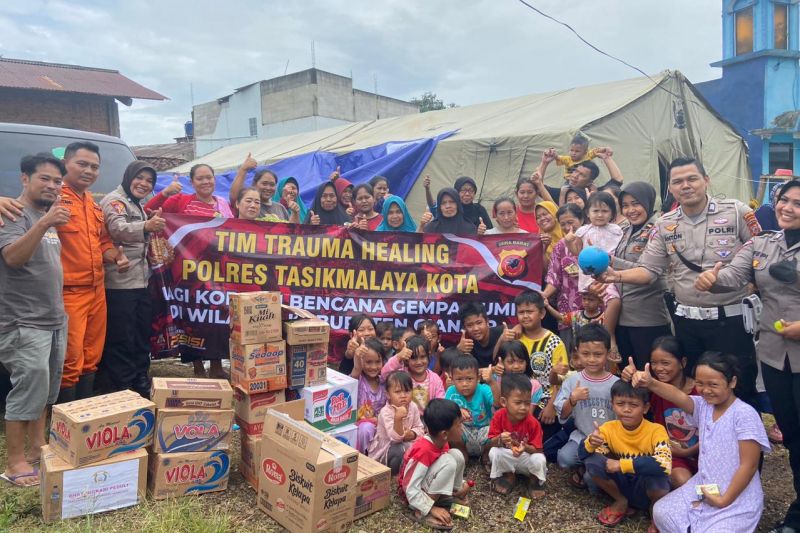 Polres Tasikmalaya Kota bantu pemulihan trauma korban gempa di Cianjur