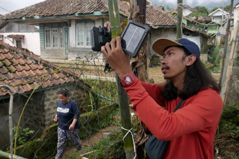 Jabar dan Komunitas Solar bantu pemulihan listrik di Cianjur pascagempa
