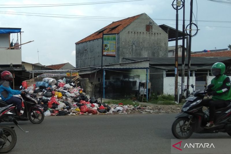 Warga Karawang kelola 91 bank sampah secara mandiri