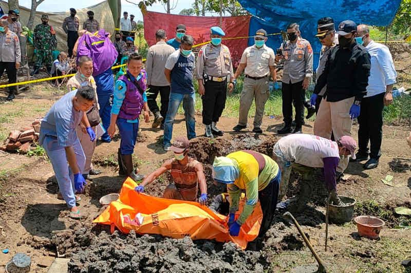 Polres Indramayu tangkap anak bunuh ayah kandung