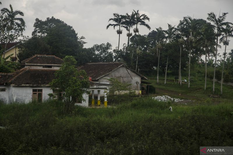 Satu lahan relokasi korban gempa Cianjur di sekitar TPA Pasir Sembung