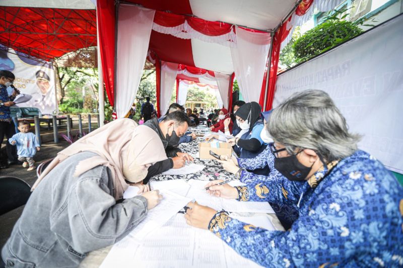 Kota Bandung salurkan bantuan modal tahap 2 bagi 3.501 UMKM