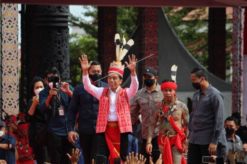 Presiden Jokowi Hadiri Temu Akbar Pasukan Merah Di  Pontianak