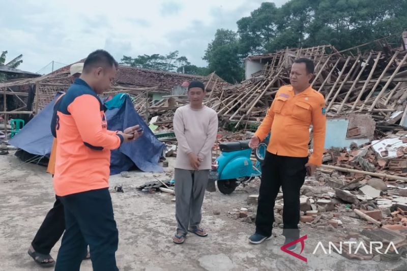 BPBD Babel salurkan bantuan kepada korban bencana di Cianjur