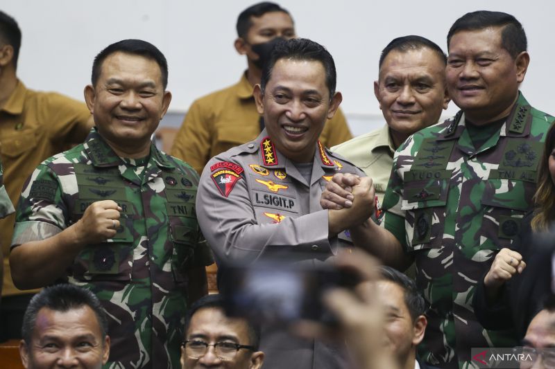 Lemkapi: Jenderal Sigit dan Laksamana Yudo akan solidkan Polri-TNI