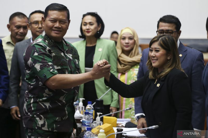 Komisi I minta Laksamana Yudo komit tuntaskan kasus pidana oknum TNI