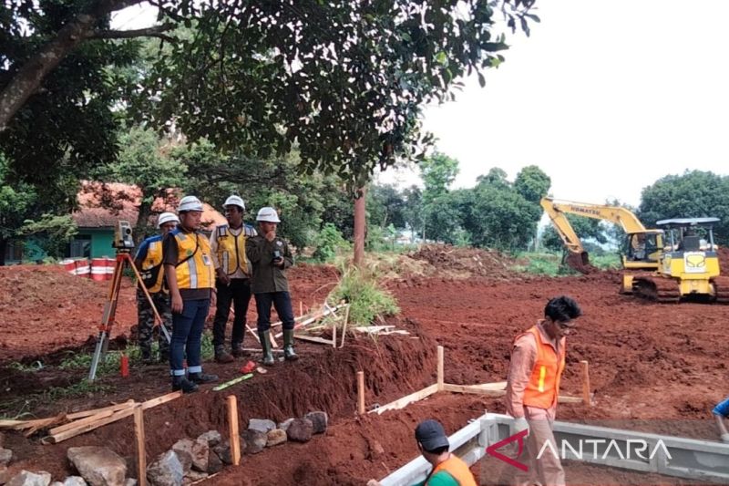 TNI/Polri dilibatkan dalam pembangunan  rumah warga korban gempa Cianjur