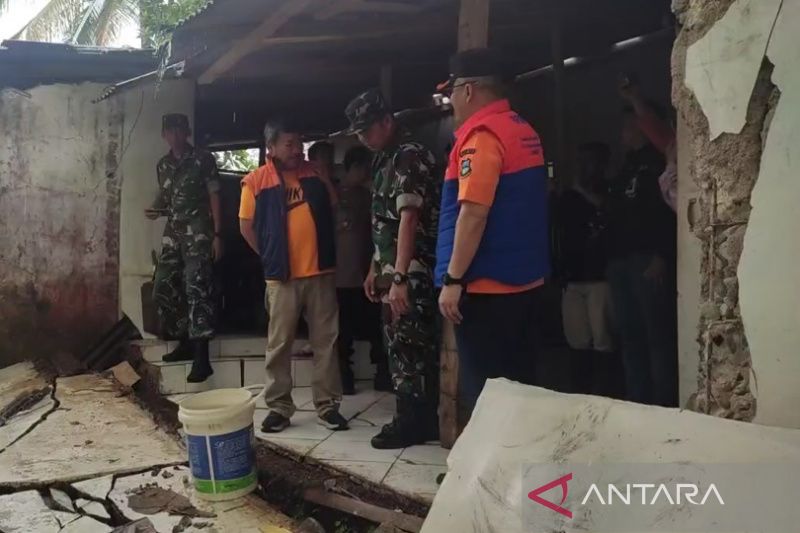 BPBD Garut catat 135 rumah retak akibat gempa dan masih bisa ditempati