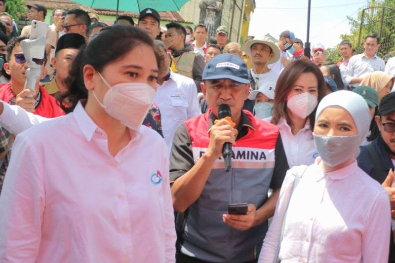 Executive GM Regional JBB sambut Dirut Pertamina dan Srikandi BUMN di Posko Pertamina Peduli Cianjur