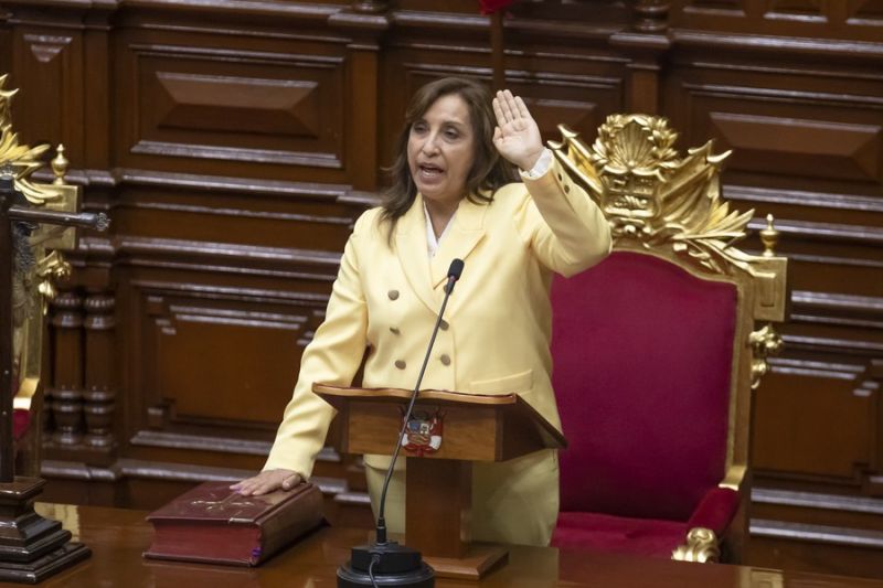 Dina Boluarte Dilantik Sebagai Presiden Peru - ANTARA News