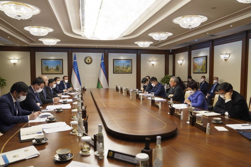 Wakil PM China bertemu PM Uzbekistan