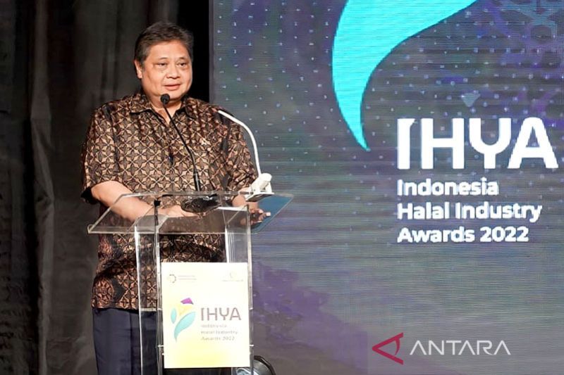 Dana haji hingga peluang RI jadi produsen halal, kemarin