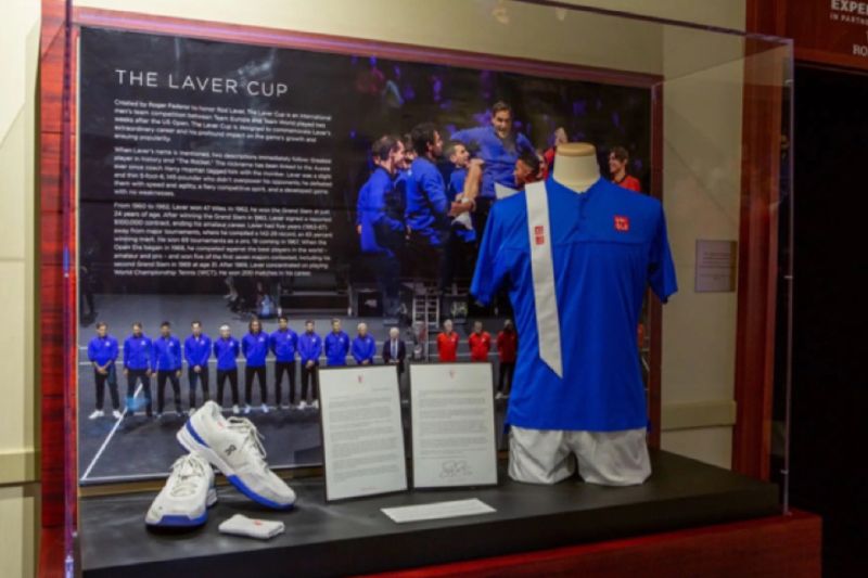Pakaian Federer dari pertandingan terakhirnya dipajang di museum