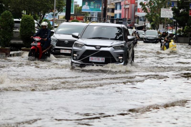 Banjir Di Kota Pontianak
