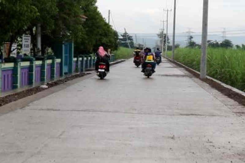 Kabupaten Cirebon perbaiki 200 ruas jalan pada 2022