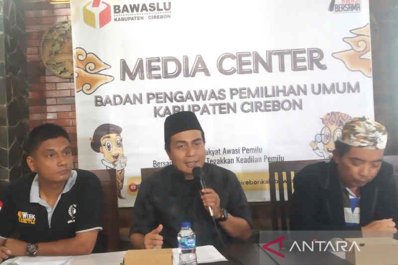 Bawaslu Cirebon sebar kader pengawasan partisifatif awasi pemilu 2024