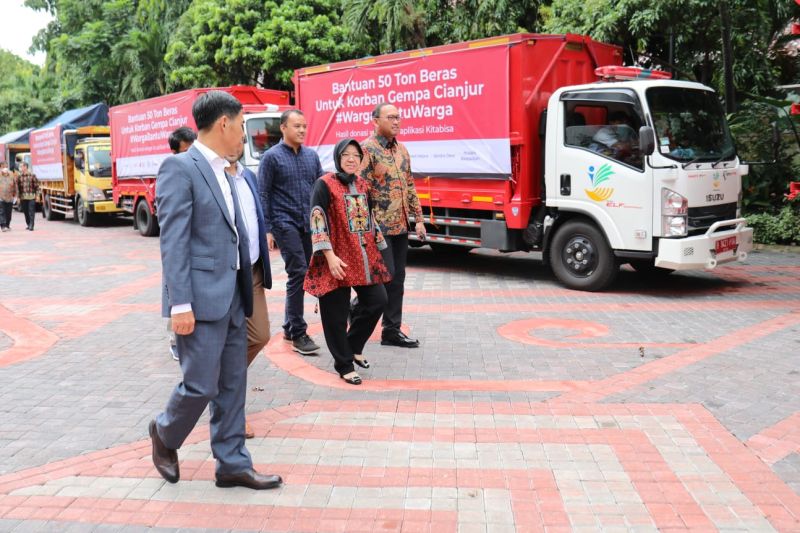 Mensos lepas bantuan dari donatur bagi korban gempa Cianjur