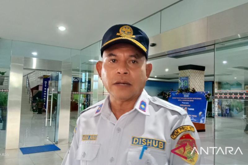 NTT tutup enam pelabuhan Feri akibat cuaca buruk