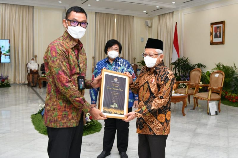 Wapres  Ma'ruf Amin ajak semua pihak tetap semangat kerjakan pembangunan di 2023