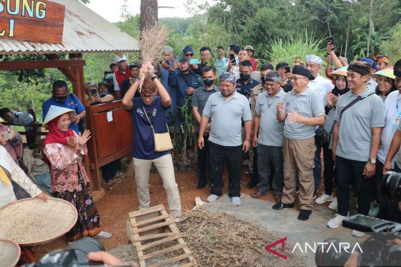2022 momen bersejarah Sukabumi entaskan ratusan desa tertinggal