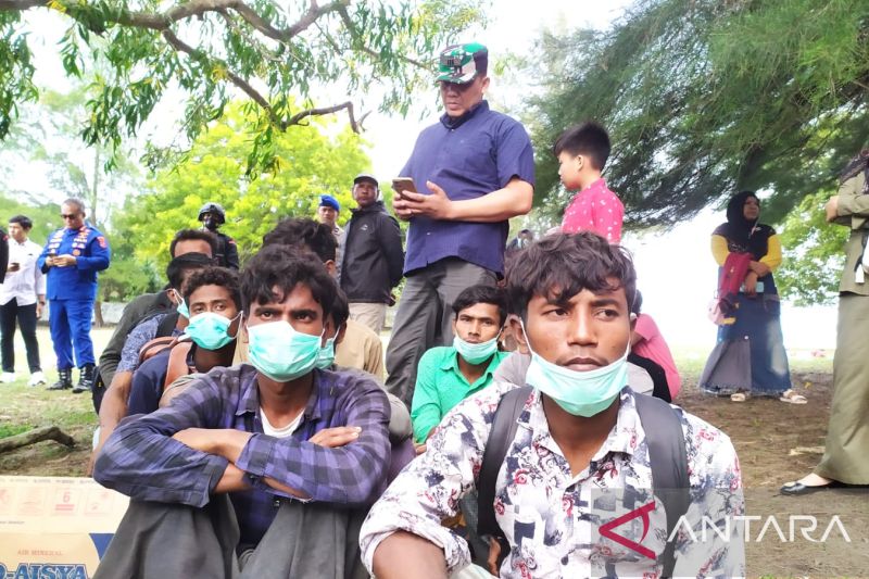 Komnas HAM gives special attention to Rohingya refugees in Aceh - Vimarsana News