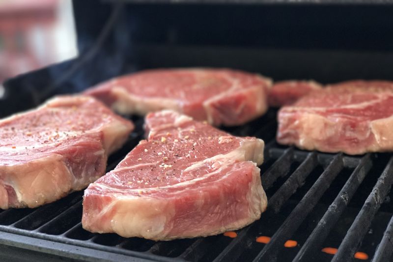 Ini makanan pencetus kolesterol tinggi yang perlu dihindari