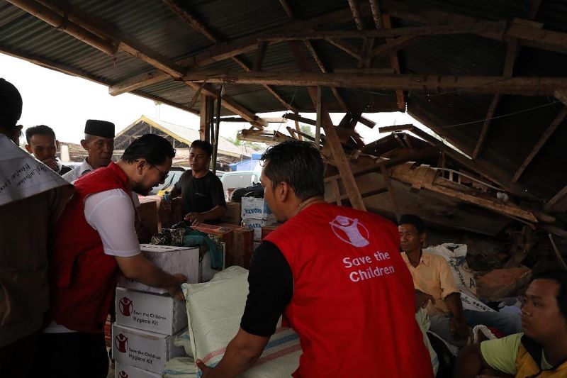 Sony salurkan donasi Rp335 juta untuk bantuan gempa Cianjur