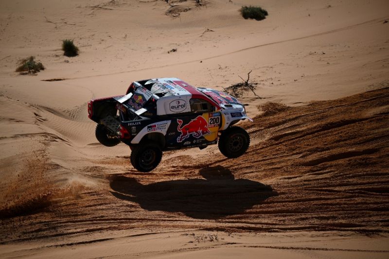 Al-Attiyah perlebar jarak dengan kemenangan etape 5 Reli Dakar 2023