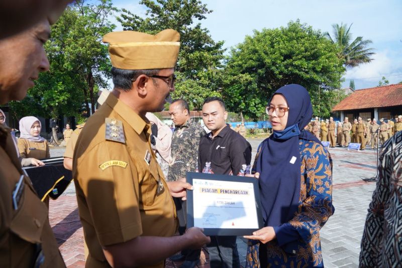 Wakil Bupati Garut ajak pengusaha lokal kuatkan perekonomian daerah