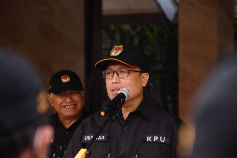 KPU Jabar verifikasi administrasi 56 bakal calon anggota DPD