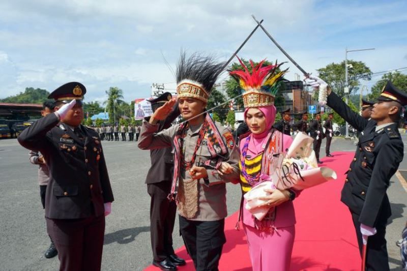 Kapolres Pertama Berpangkat Kombes Di Papua Barat Daya
