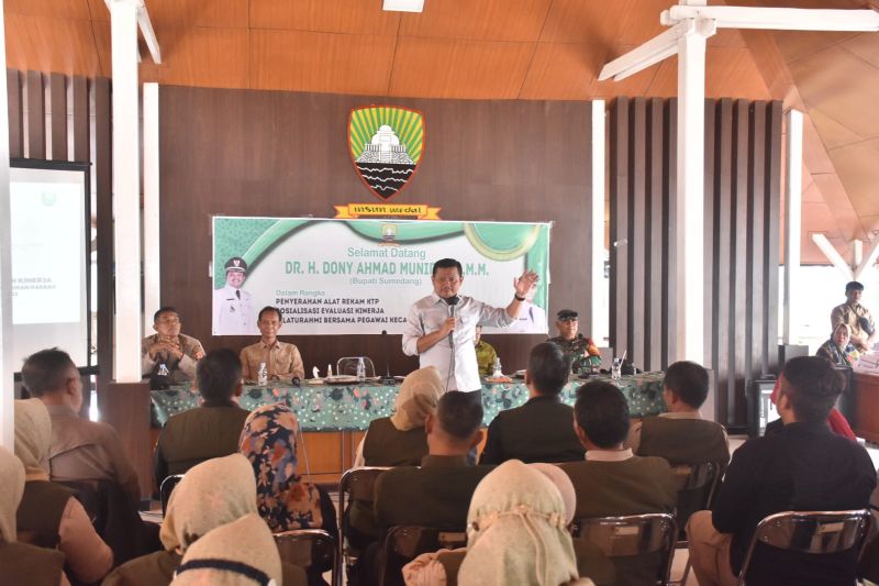 Pemprov Jawa Barat dan Pemkab Sumedang sosialisasikan izin tambang minerba