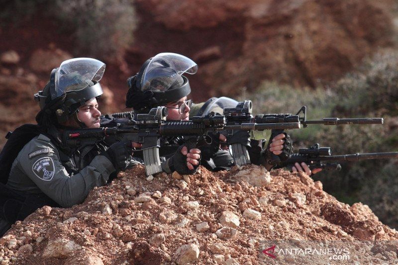 Tentara Israel tewaskan 2 warga Palestina dan lukai sepuluh lainnya