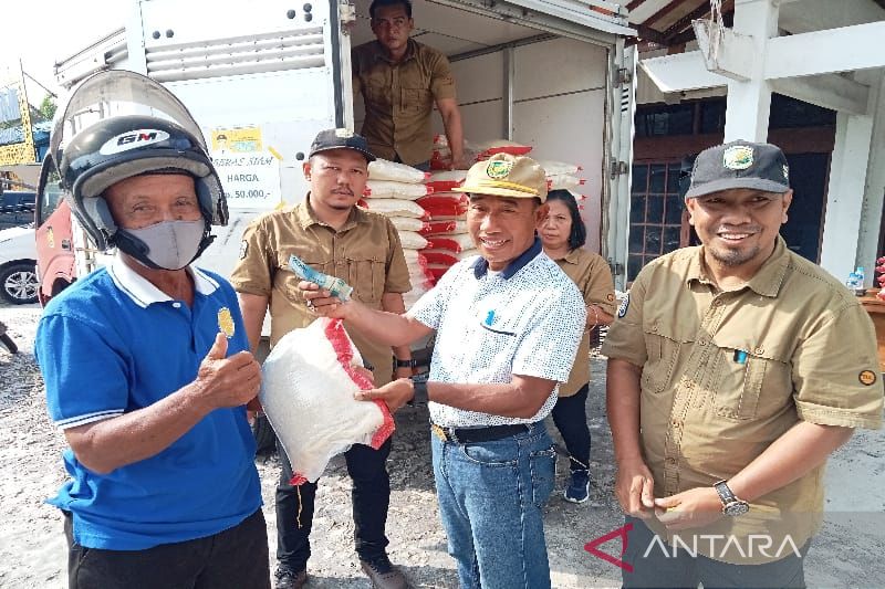 Bantu Ringankan Beban Warga, Pemkot Palangka Raya Gelar Pasar Beras ...