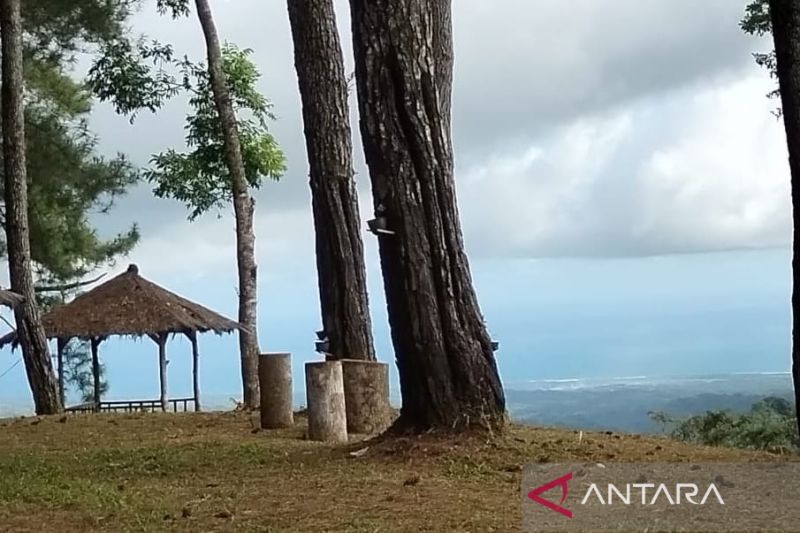 Cianjur dorong pengembangan objek wisata penunjang kampung adat