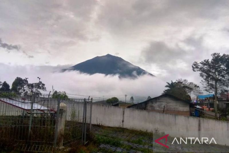 Bb Tnks Lakukan Pencegahan Pendakian Gunung Kerinci Antara News