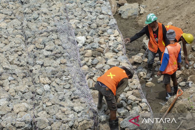 Penanggulan Untuk Cegah Abrasi Jembatan Palu