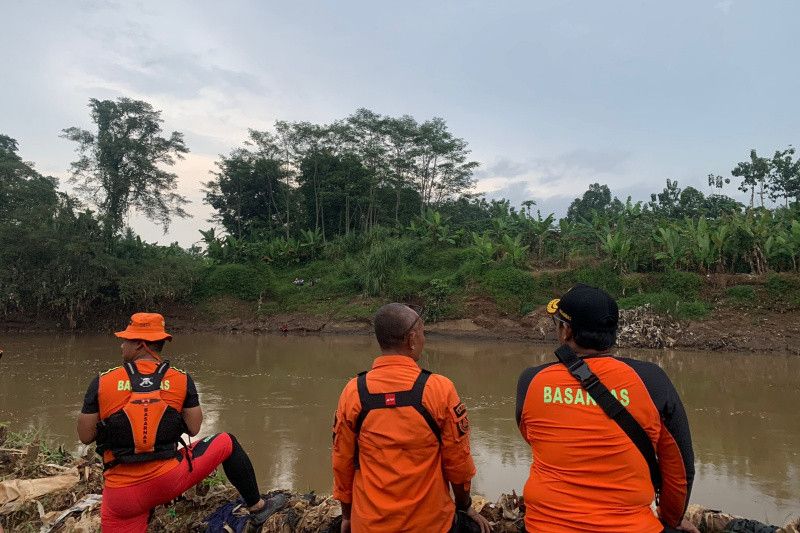 Tim SAR cari 2 pemburu biawak yang hilang di Sungai Citanduy Banjar