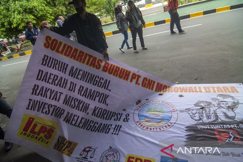 Aksi Solidaritas Buruh PT GNI di Palu