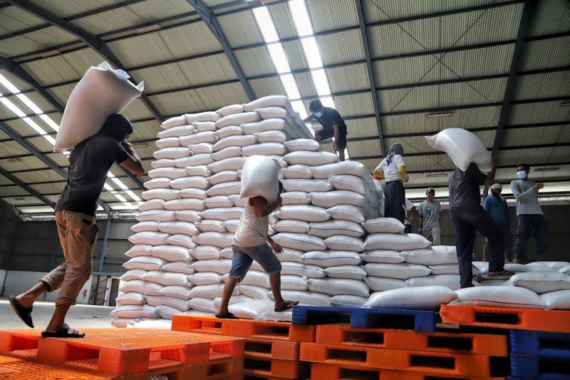Pemkot Bandung gelontorkan 500 ton beras untuk stabilkan harga