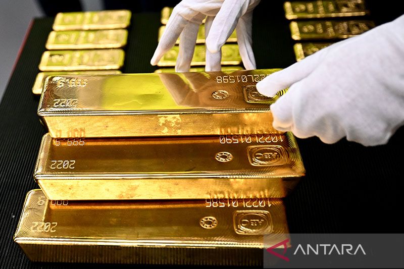 Harga emas turun seiring kenaikan indeks dolar AS